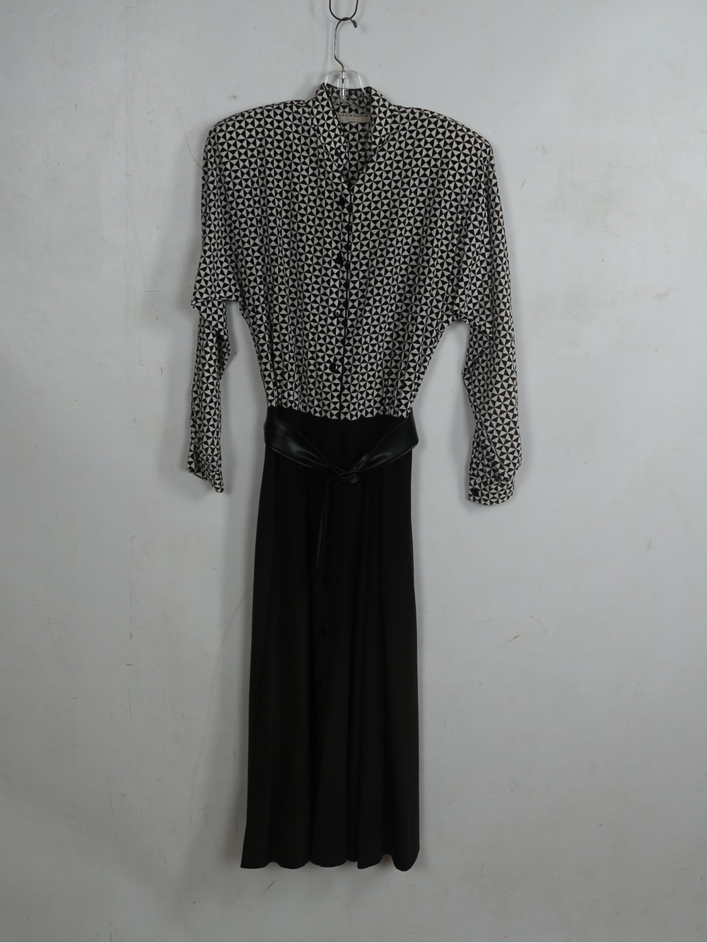 Liz Claiborne Black and White Geometric Skirt